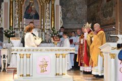 Konsekracja-oltarza-2025-03