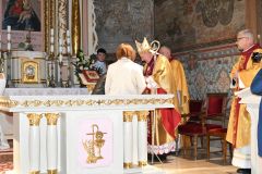 Konsekracja-oltarza-2025-05