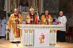 Konsekracja-oltarza-2025-17