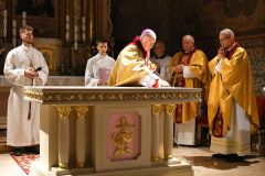 Konsekracja-oltarza-2025-28