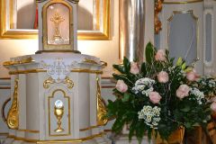 Nowy-oltarz-2025-29
